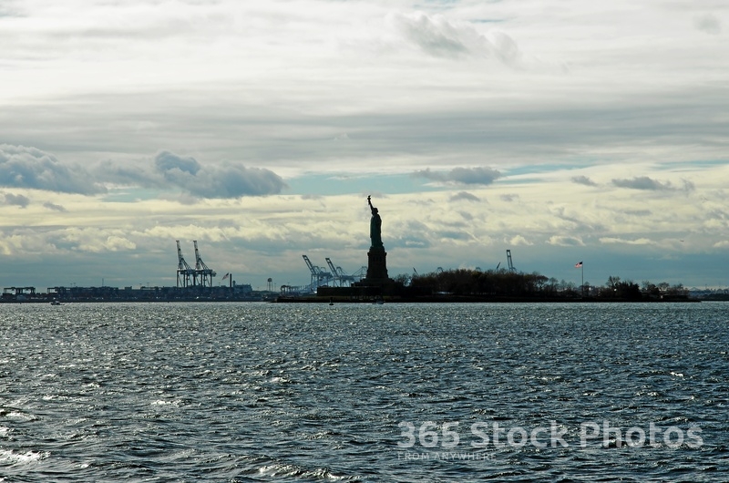 Statue of Liberty Waterfront 565793431