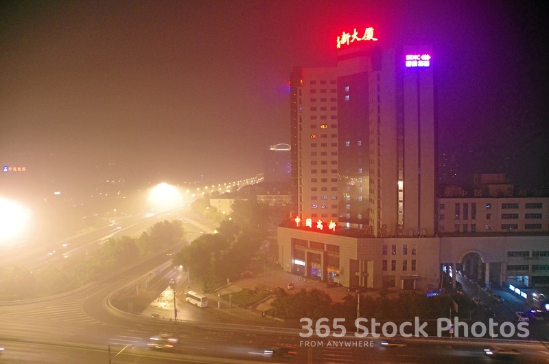 Beijing Metropolis Fog 911981483